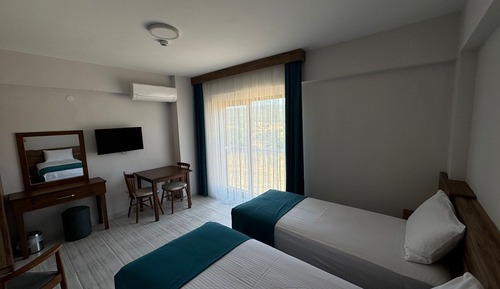 Economy Twin Room