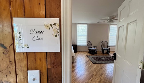 Standard Double Room (Canoe Cove)