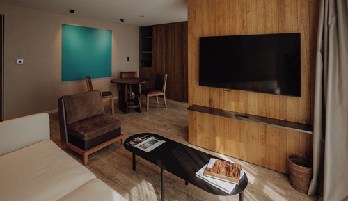 Premium Room