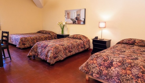 Basic Triple Room