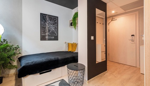 Economy Studio
