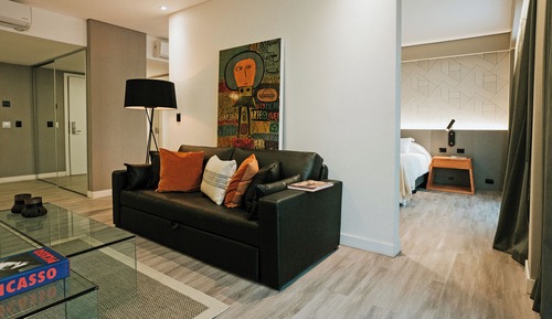 Deluxe Suite