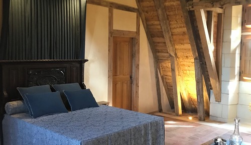Luxury Room, 1 Queen Bed, Garden Area