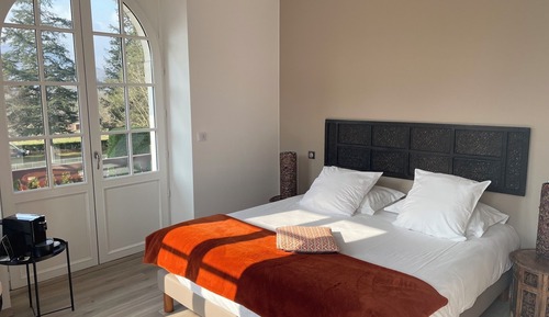 Premium Room