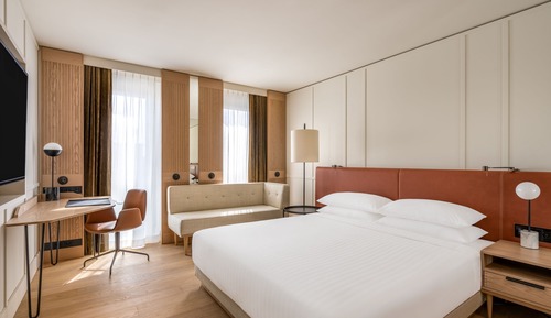 Executive Room, 1 King Bed, Non Smoking