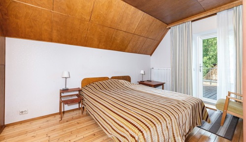 Basic Double Room