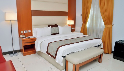Deluxe Single Room