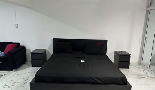 Standard Studio