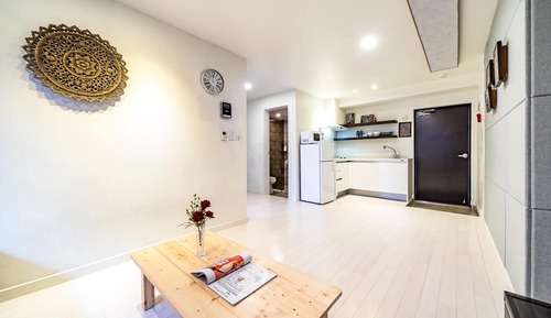 Basic Room, 1 Bedroom (201)
