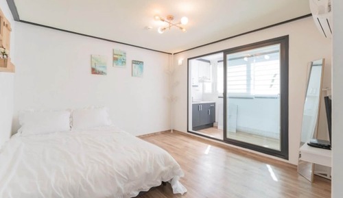 Room (Building 202 (bed))
