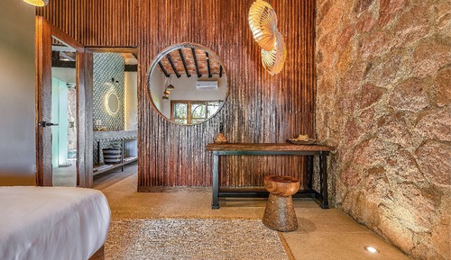 Master Suite (1)