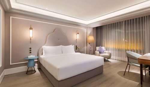 Superior Suite, 1 King Bed