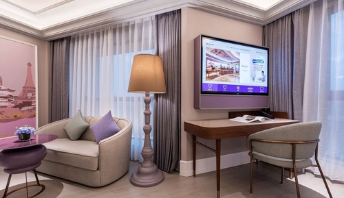 Privilege, Room, 1 King Bed