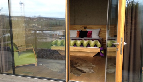 Panoramic Room