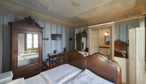 Standard Double Room, Lake View