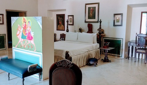 Maharaja Suite