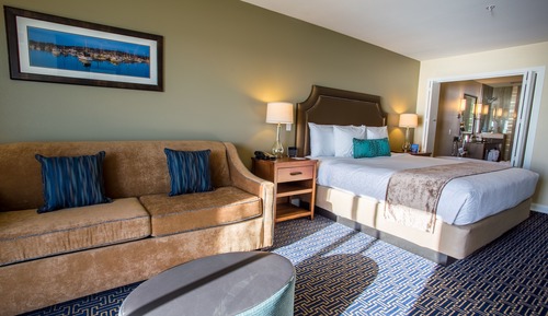 Suite, 1 King Bed (Lighthouse Suite)