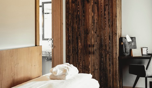 Single Room, Balcony, Mountain View