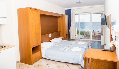 Double Twin, Sea View