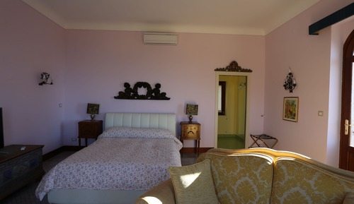 Panoramic Suite, 1 King Bed, Sea View, Sea Facing (Don Roberto)