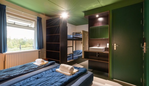 Family Quadruple Room, Private Bathroom