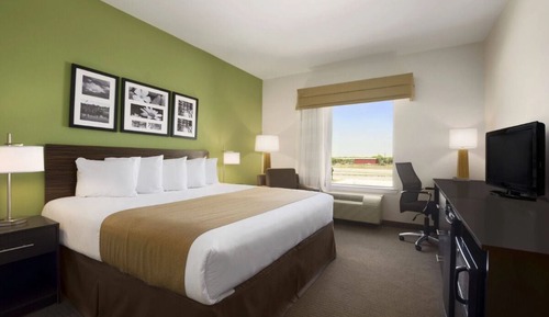 Standard Room, 1 King Bed