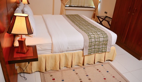 Deluxe Double Room, 1 Bedroom, Smoking, City View