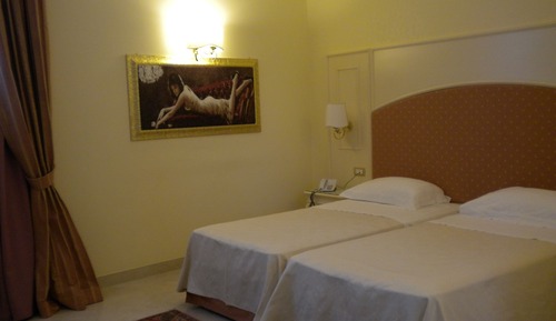 Double Room Single Use