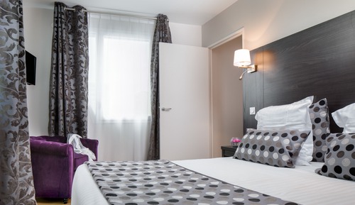 Superior Suite, 1 Queen Bed with Sofa bed