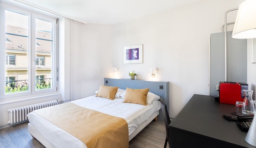 Double Room, City View