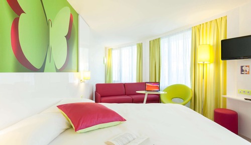 Suite, Multiple Beds
