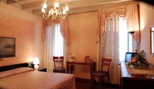 Classic Double Room Single Use
