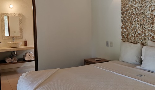 Design House, 2 Bedrooms, Garden View