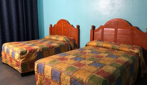 2 Queen Beds, Non-Smoking- ADA Accessible, Ground Floor