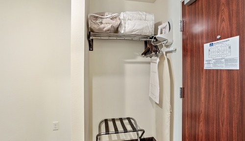 Room, 2 Queen Beds, Non Smoking