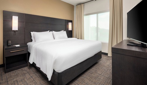 Suite, 1 Bedroom (Hearing Accessible)