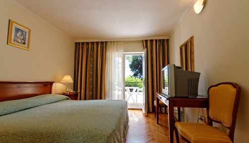 Comfort Double or Twin Room, Sea View (Terrace or Balcony)