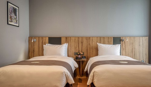 Superior Room, 2 Twin Beds, Non Smoking, Refrigerator
