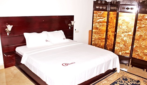 Standard Suite