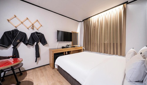 Room (Standard Room)