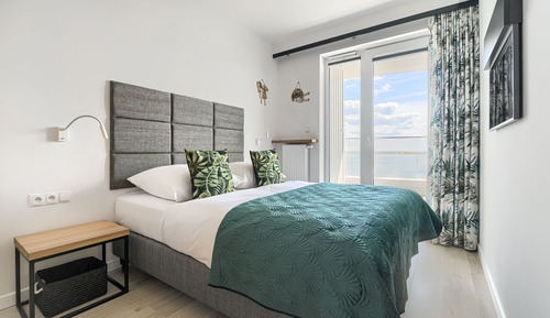 Deluxe Apartment, 1 Bedroom, Terrace, Lake View