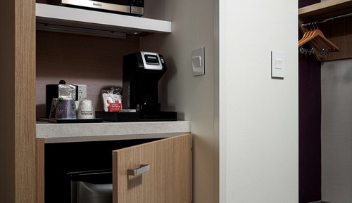 Room, 2 Queen Beds, Accessible (Hearing)