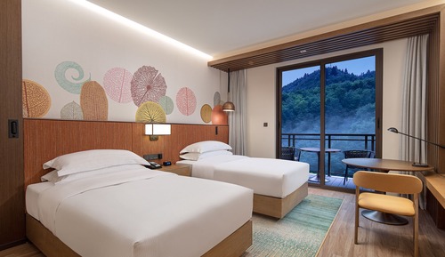 Deluxe Room, Multiple Beds, Balcony