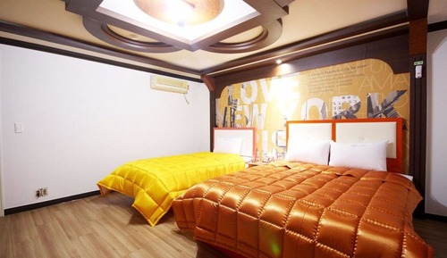 Room (Standard Room (Twin))