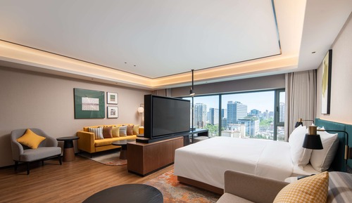 Premium Room, 1 King Bed