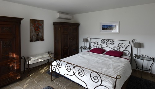 Villa (Three Bedroom Villa with Pool)