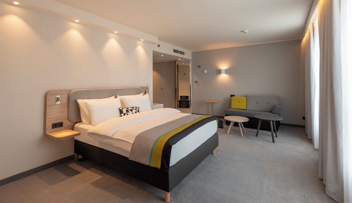 Standard Room, 1 Queen Bed with Sofa bed