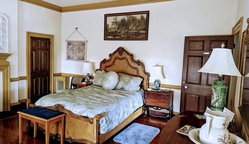 Family Room, Multiple Beds