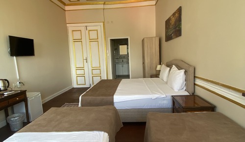Family Quadruple Room