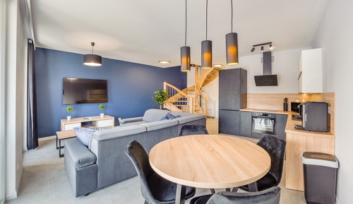 Apartment (13 A)